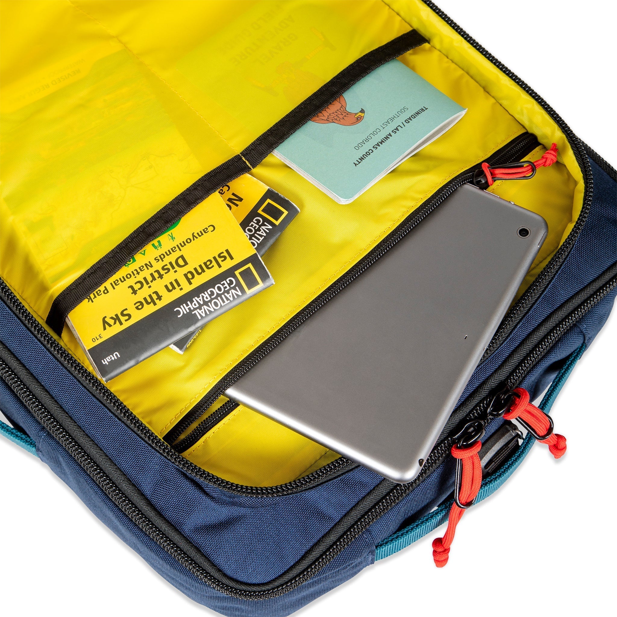 Global Travel Bag 30L - Image 14